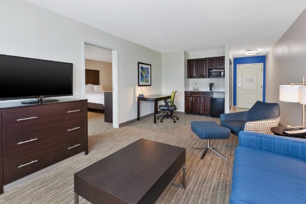 Holiday Inn Express & Suites - Effingham image 25